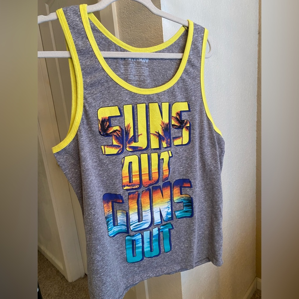 Fifth Sun Men’s Vintage Style Tank Top Size L Suns Out Guns Out